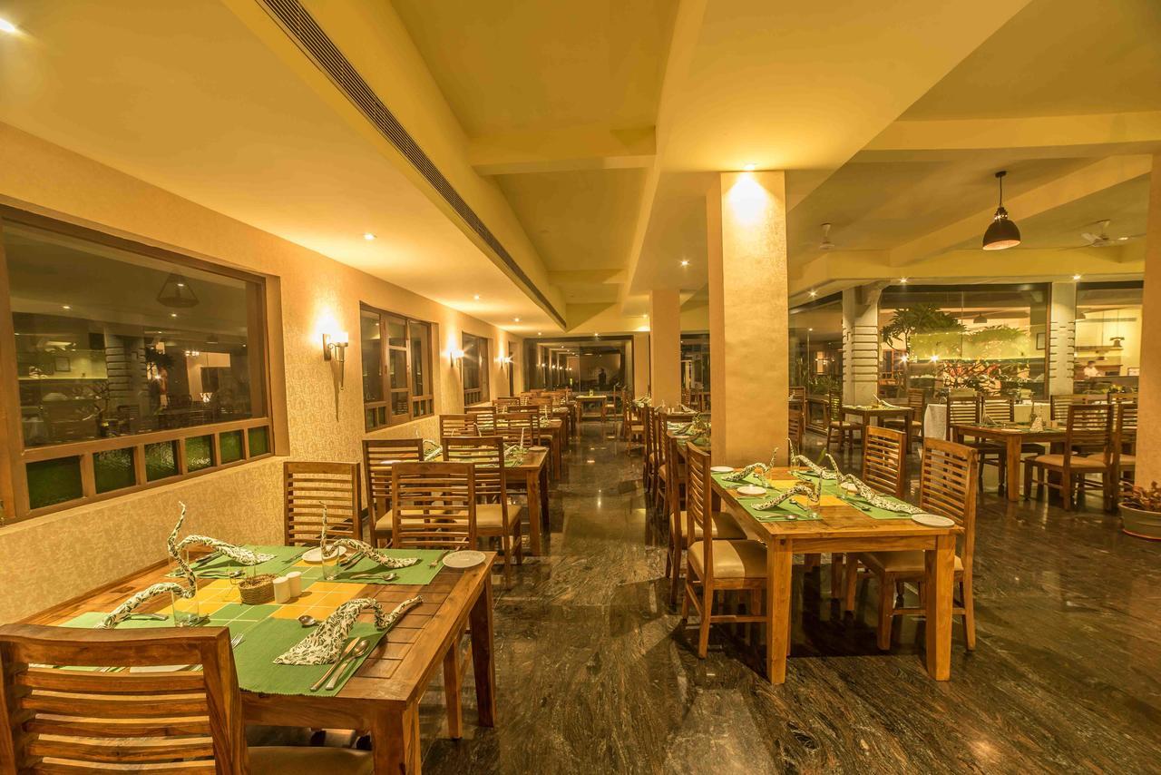 Heritage Resort Hampi Bagian luar foto