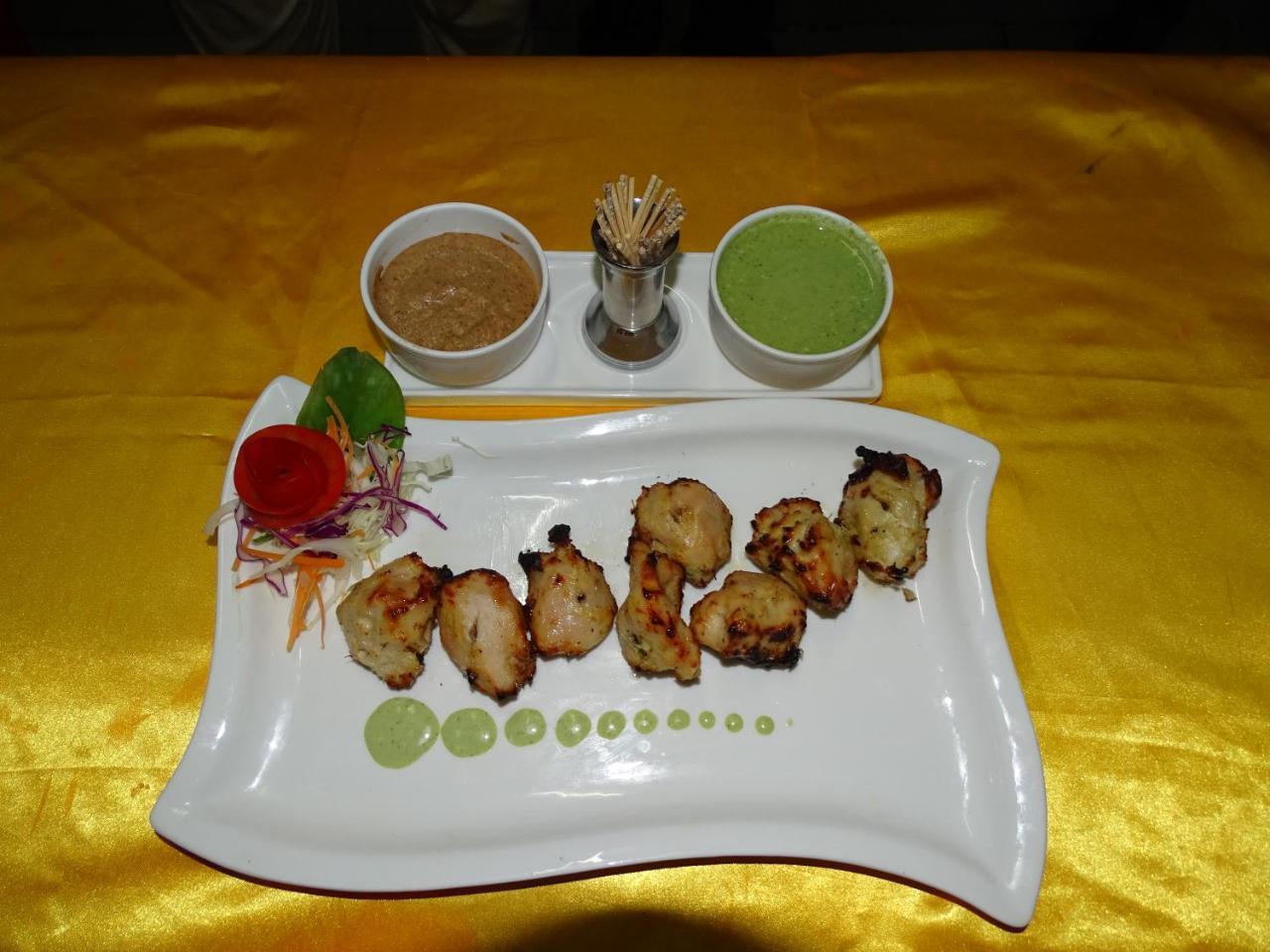 Heritage Resort Hampi Bagian luar foto